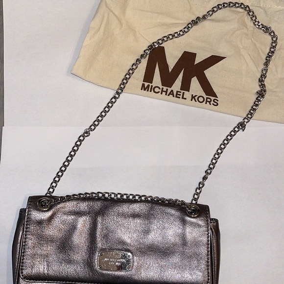 Michael Kors Purse Metallic Grey - Picture 8 of 8